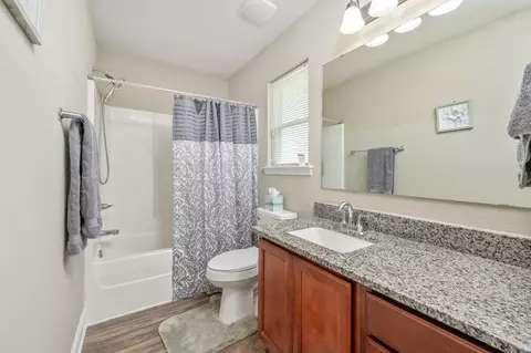Bath - 6313 Antigone Cir, Crestview, FL 32536 photo 1 of 8