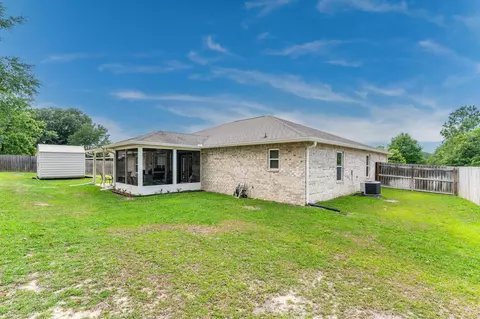 Exterior - 6313 Antigone Cir, Crestview, FL 32536 photo 9 of 12