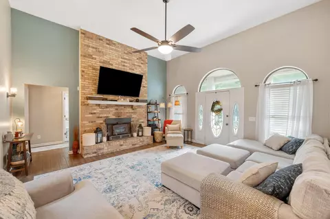Other - 114 Oakcrest Dr, Crestview, FL 32539 photo 3 of 11