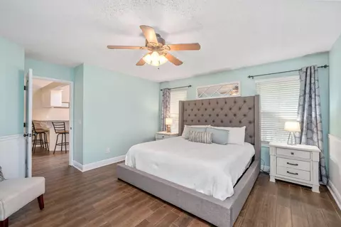 Bedroom - 114 Oakcrest Dr, Crestview, FL 32539 photo 3 of 5