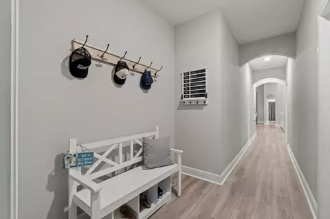 Entry Way - 370 Mango Ln, Freeport, FL 32439 photo 10 of 10