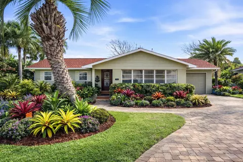 126 Buena Vista Ave, Panama City Beach, FL 32413