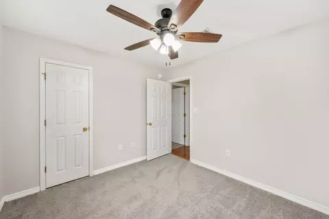 Bedroom - 5621 N Brook Dr, Crestview, FL 32539 photo 5 of 7