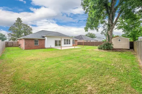 Exterior - 5621 N Brook Dr, Crestview, FL 32539 photo 4 of 7