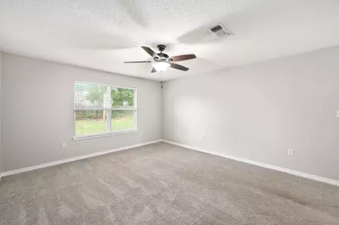 Bedroom - 5621 N Brook Dr, Crestview, FL 32539 photo 1 of 7