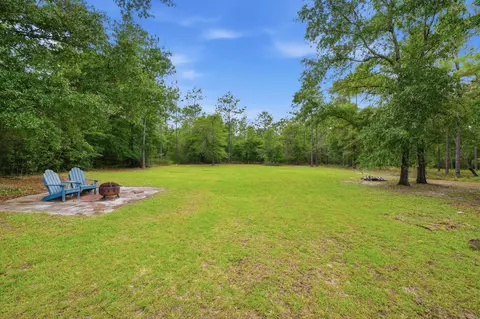 Exterior - 6204 Flash Ln, Crestview, FL 32536 photo 4 of 7