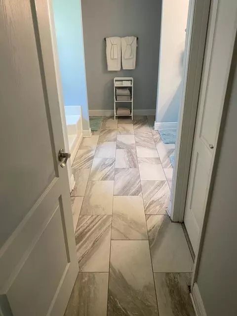 Entry Way - 421 Swift Fox Run, Crestview, FL 32536 photo 1 of 1