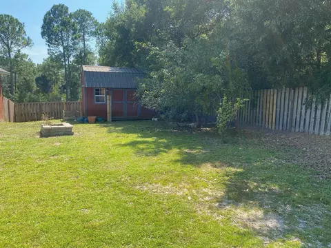 Exterior - 421 Swift Fox Run, Crestview, FL 32536 photo 4 of 6