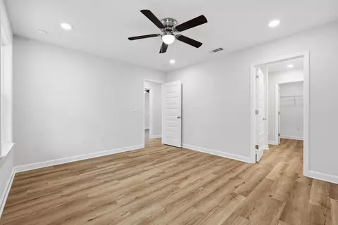 Bedroom - 661 Lee Ave, Crestview, FL 32539 photo 1 of 3