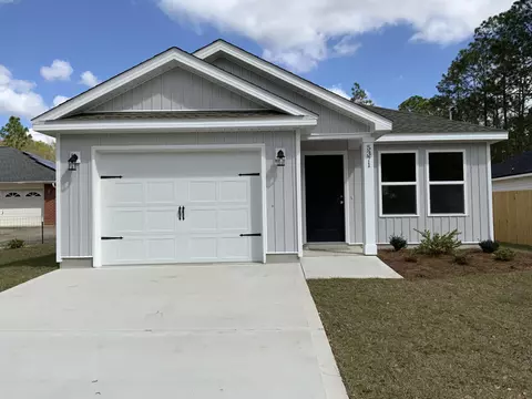 661 Lee Ave, Crestview, FL 32539