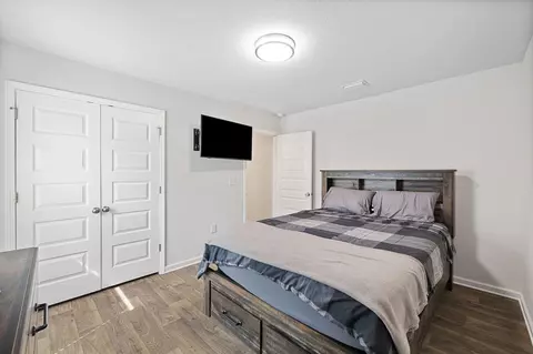 Bedroom - 324 This Way, Freeport, FL 32439 photo 6 of 6