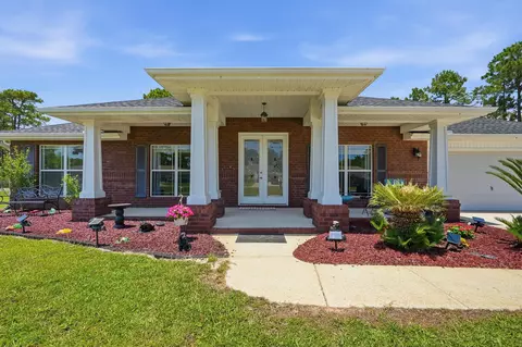 7808 Fenwick St, Navarre, FL 32566