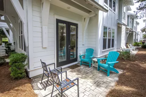 Exterior - 111 E Milestone Dr UNIT B, Inlet Beach, FL 32461 photo 2 of 7