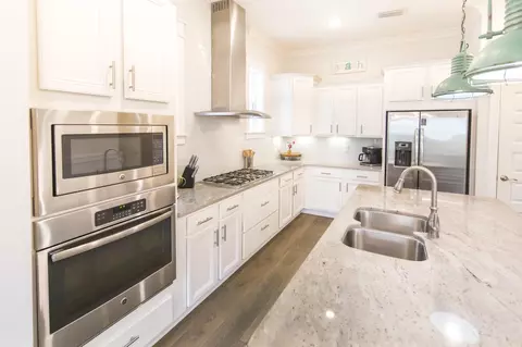Kitchen - 111 E Milestone Dr UNIT B, Inlet Beach, FL 32461 photo 2 of 4