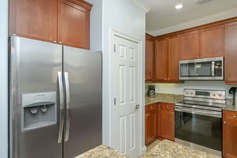 Kitchen - 223 E Grand Key Loop, Destin, FL 32541 photo 6 of 6