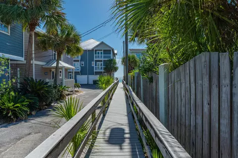 Entry Way - 223 E Grand Key Loop, Destin, FL 32541 photo 2 of 2