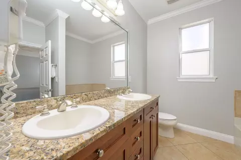 Bath - 223 E Grand Key Loop, Destin, FL 32541 photo 3 of 12