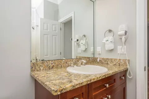 Bath - 223 E Grand Key Loop, Destin, FL 32541 photo 12 of 12