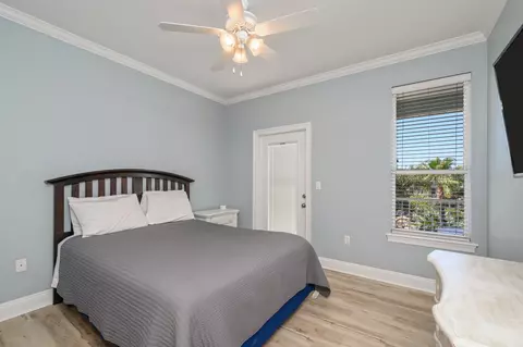 Bedroom - 223 E Grand Key Loop, Destin, FL 32541 photo 11 of 12