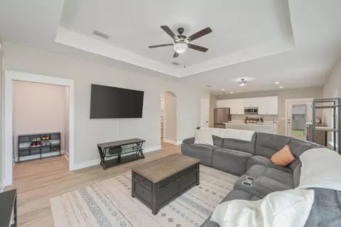 Living - 3168 Maple St, Crestview, FL 32539 photo 1 of 1