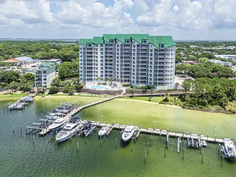 662 Harbor Blvd #1040, Destin, FL 32541