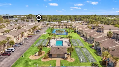 145 Damon Cir, Panama City Beach, FL 32407