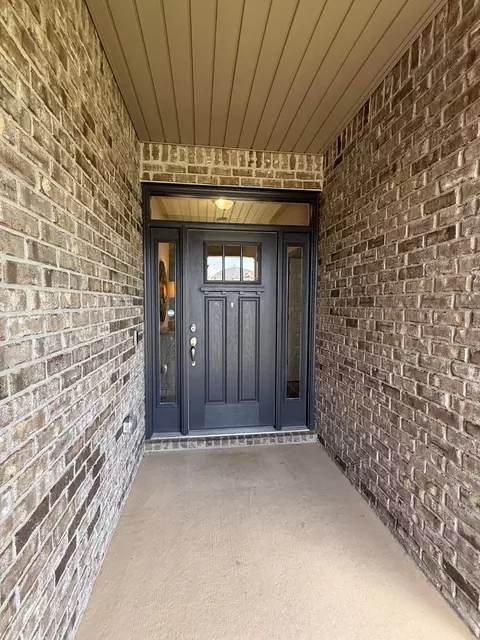 Entry Way - 102 Ridgeway Cir, Crestview, FL 32536 photo 1 of 3