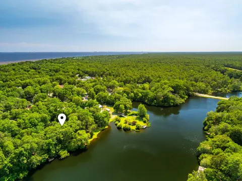 View/Area - 31 E Kathy Ln, Freeport, FL 32439 photo 9 of 24