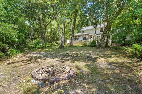 Exterior - 31 E Kathy Ln, Freeport, FL 32439 photo 11 of 13