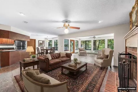 Living - 31 E Kathy Ln, Freeport, FL 32439 photo 1 of 7