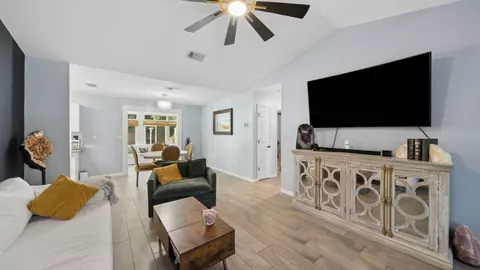 Other - 662 E Robinson Ave, Crestview, FL 32539 photo 6 of 14