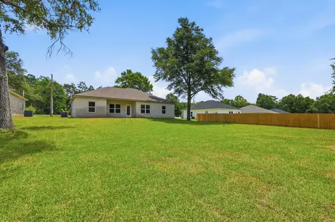 Exterior - 6140 Clover St, Crestview, FL 32539 photo 10 of 13