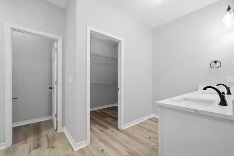Entry Way - 6140 Clover St, Crestview, FL 32539 photo 6 of 6