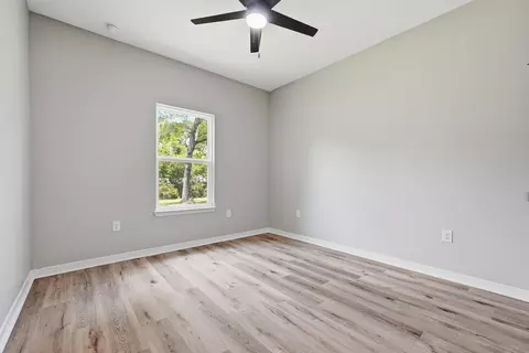 Bedroom - 6140 Clover St, Crestview, FL 32539 photo 6 of 6