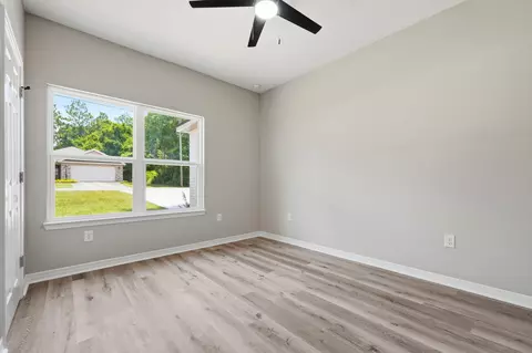 Bedroom - 6140 Clover St, Crestview, FL 32539 photo 1 of 6