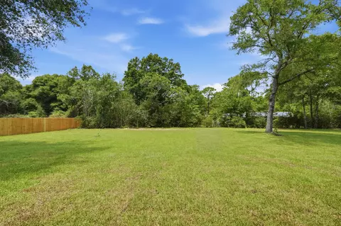 Exterior - 6140 Clover St, Crestview, FL 32539 photo 13 of 13