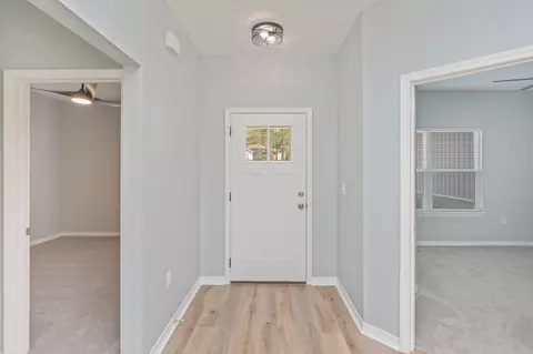 Entry Way - 6140 Clover St, Crestview, FL 32539 photo 1 of 2