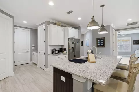 Kitchen - 76 Oaktree Blvd, Freeport, FL 32439 photo 3 of 6