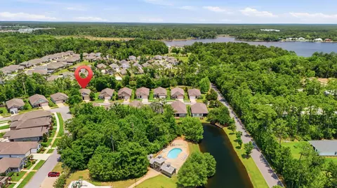View/Area - 76 Oaktree Blvd, Freeport, FL 32439 photo 6 of 7