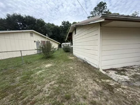 Exterior - 516 Forrest Ct, Crestview, FL 32539 photo 2 of 3