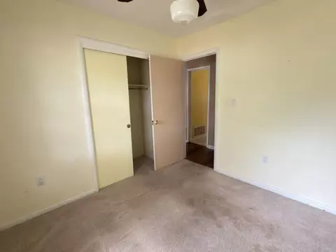 Bedroom - 516 Forrest Ct, Crestview, FL 32539 photo 3 of 7