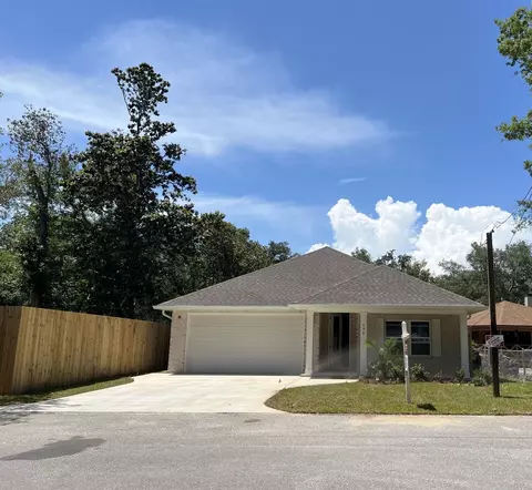 498 Robert Ave, Niceville, FL 32578