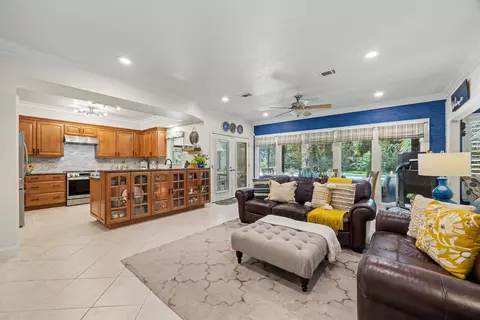 Other - 1197 Sioux Cir, Crestview, FL 32536 photo 7 of 21