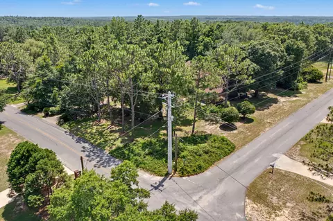 View/Area - 1197 Sioux Cir, Crestview, FL 32536 photo 1 of 9