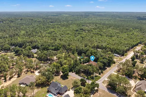 View/Area - 1197 Sioux Cir, Crestview, FL 32536 photo 8 of 9
