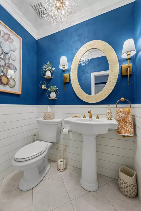 Bath - 1197 Sioux Cir, Crestview, FL 32536 photo 7 of 15