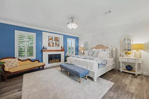 Bedroom - 1197 Sioux Cir, Crestview, FL 32536 photo 1 of 11