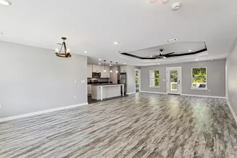 Living - 249 Paradise Palm Cir, Crestview, FL 32536 photo 1 of 6