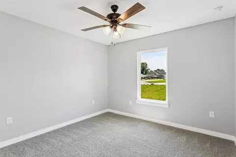 Bedroom - 249 Paradise Palm Cir, Crestview, FL 32536 photo 4 of 7