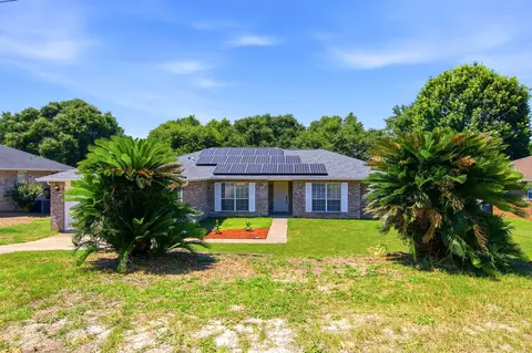 Exterior - 330 Egan Dr, Crestview, FL 32536 photo 5 of 11